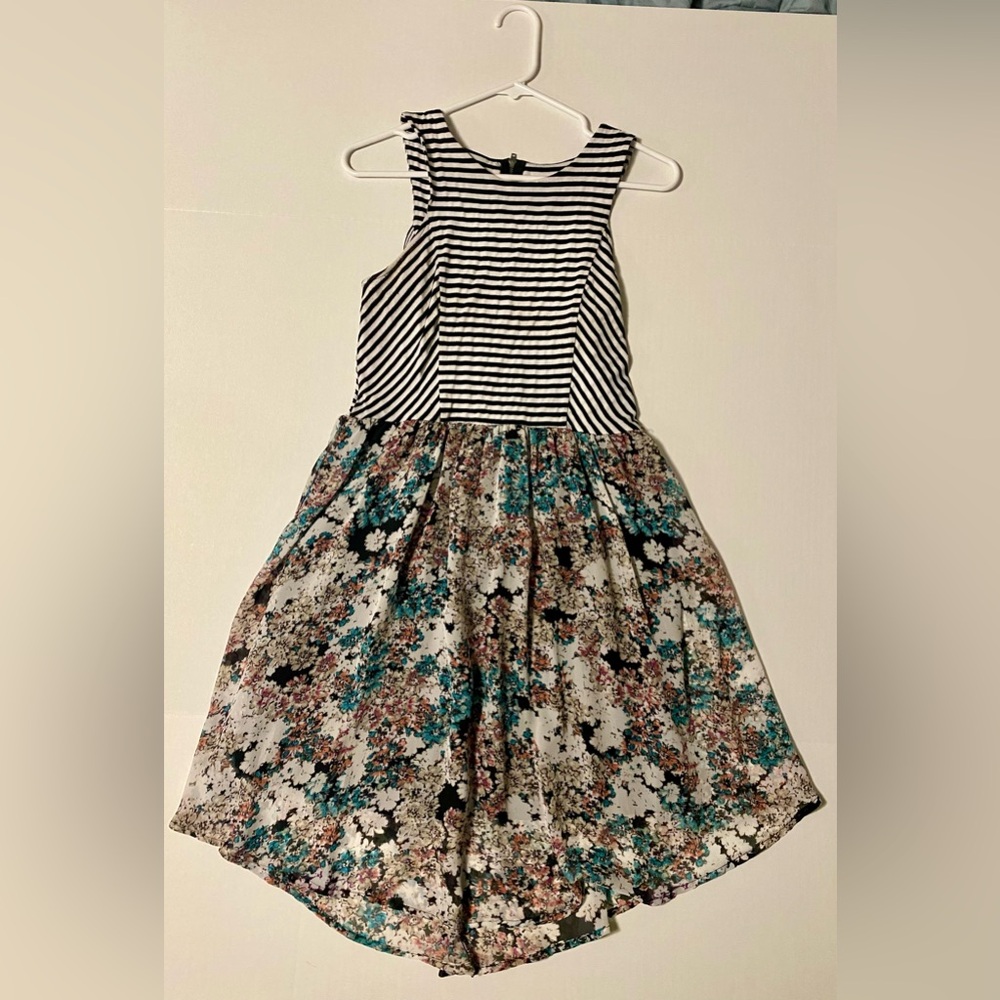 Xhilaration flower dress